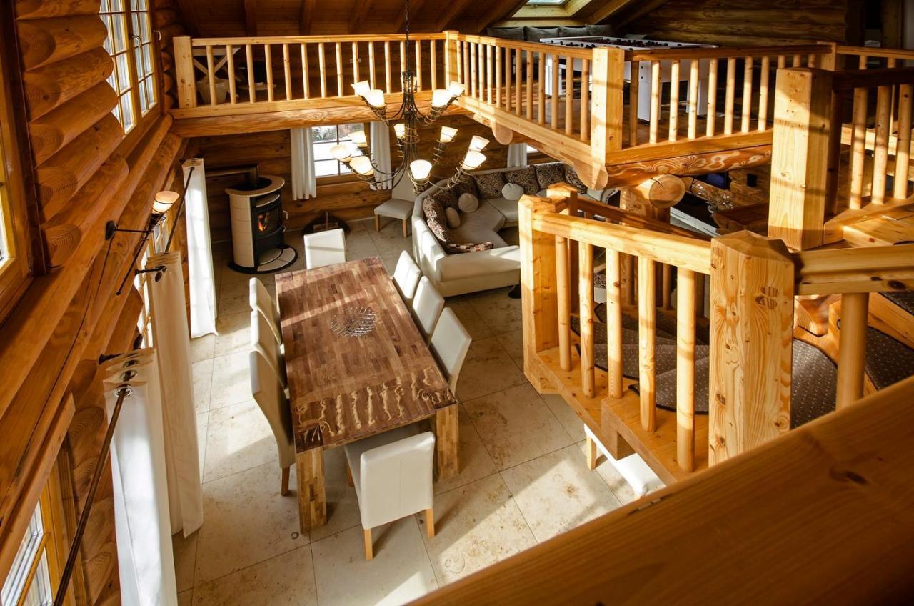 Luxus-Ferienhaus Blockhaus Chalet Nr 2 Toplage Am Feldberg Mit Sauna, Outdoor-Hottub, Kamin Auf 1300M Uem Bagian luar foto